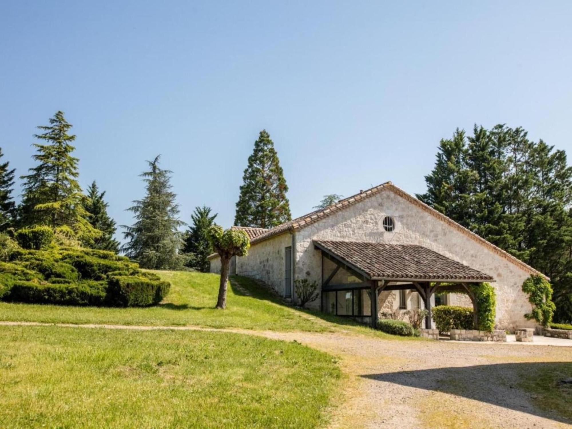 Gites De Saint Maurin Bagian luar foto